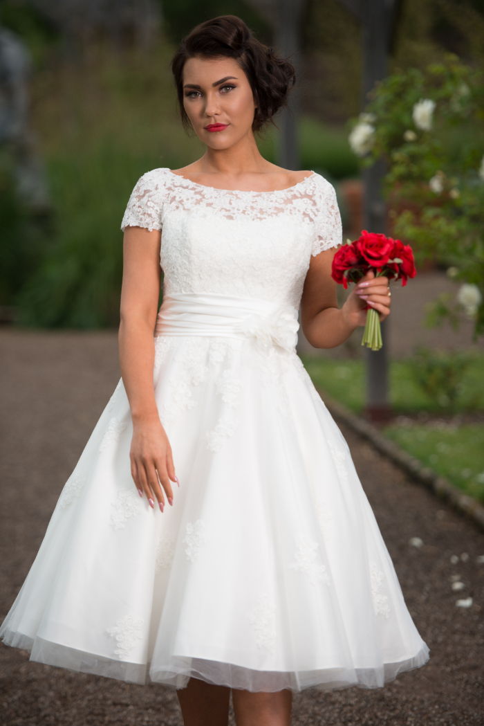 cutting edge brides 'Anara Meghan' by Timeless Chic