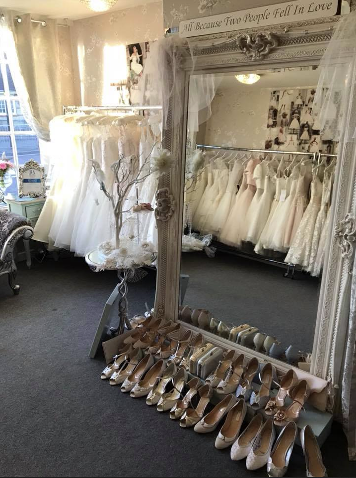 Visit Cutting Edge Brides