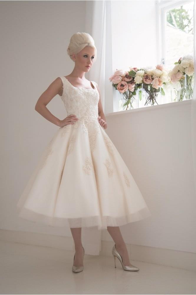 House of Mooshki Size 12 Vanilla Colour Jocelyn Calf Length Colour Vintage Wedding Dress 