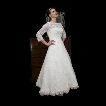 Timeless Chic Size 10 FLORENCE Tea Length Vintage Style Lace Wedding Dress with Sleeves